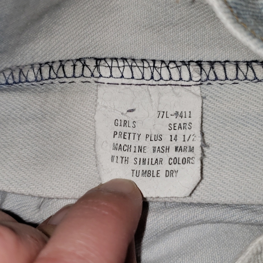 80's Vintage Bleached Cut-Off Denim Shorts - Picture 5 of 5